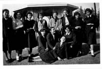 Oriort Sirvart and girls in front of original Tampan 1954